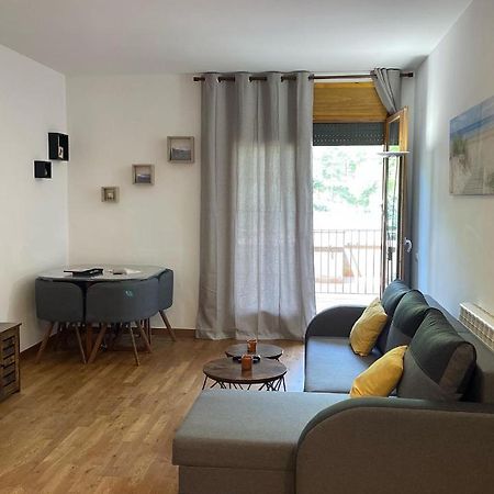 Appartement Precioso Calido Apartamento En Sort Con Terraza Extérieur photo